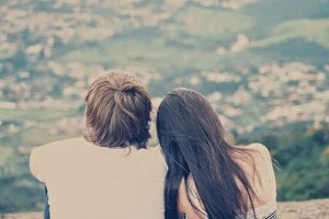 Opinião dos Leitores: Quais atitudes tomar para manter o romantismo entre o casal?