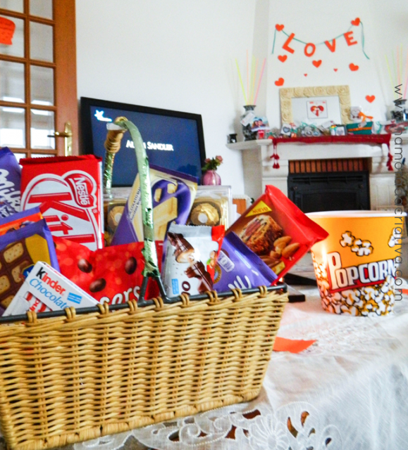 DIY Valentine's Day: Jogo de Cartas Picante  Presentes criativos para  namorado, Surpresas dia dos namorados, Surpresas para namorado