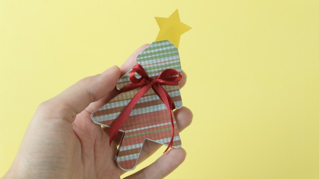DIY: Álbum miniatura em formato de árvore de Natal